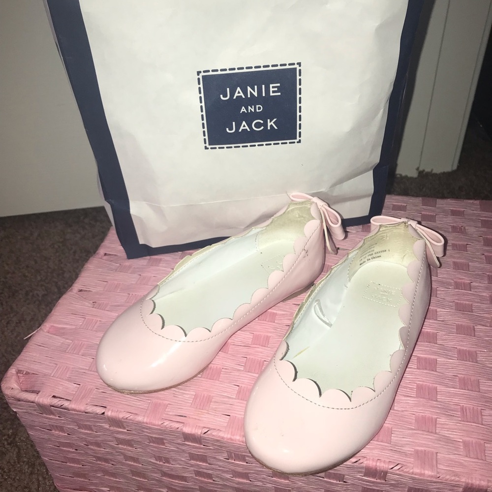 Janie and jack little girls pink flats size 9